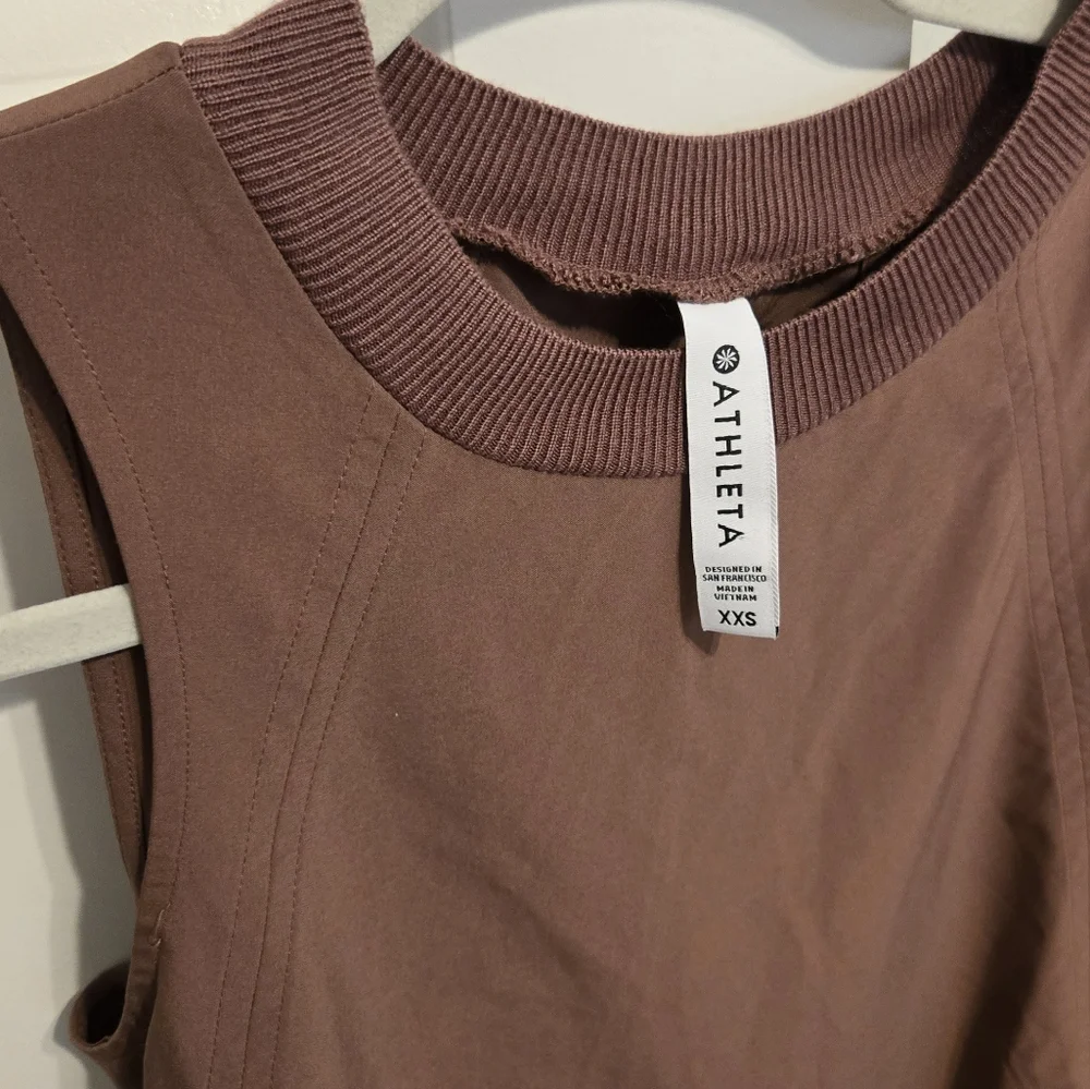 Athleta Zephyr Tank - Picture 4 of 6